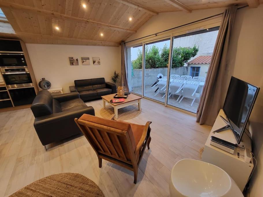 Maison Proche Plages, Port Et Tous Commerces เลส์ซาบล์-โดล็อนน์ ภายนอก รูปภาพ